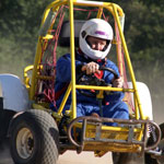 Hen : Drive em Mad