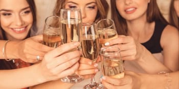 Birthday package Pamper-and-Champers in Bristol