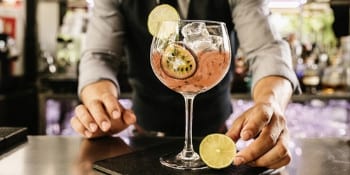 Birthday package PREMIUM Punts and Cocktails in Cambridge