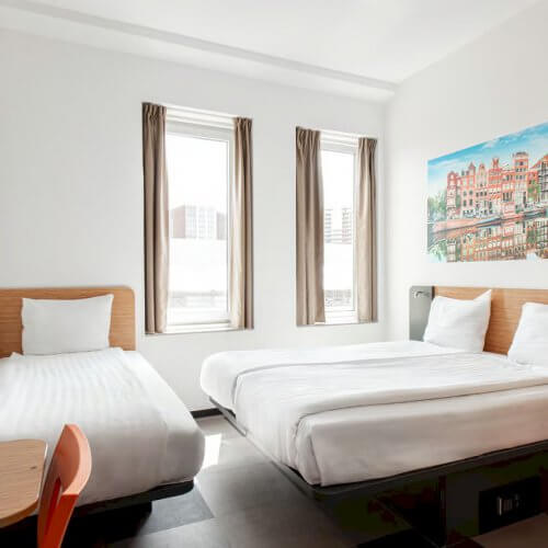 Amsterdam Birthday Night Accommodation Best on Budget hotel