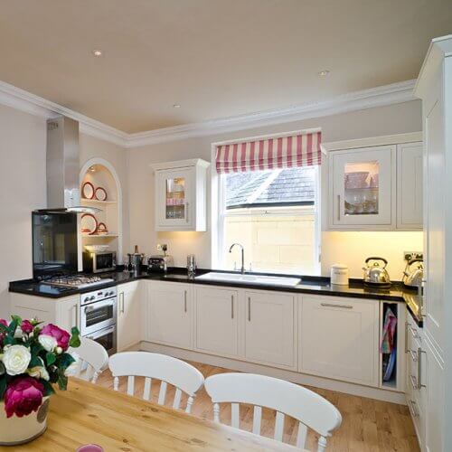 Hen Party House Bath