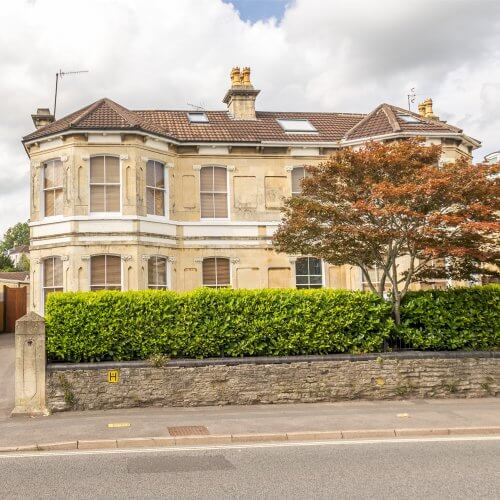 Party Party House Bath Victorian Townhouse