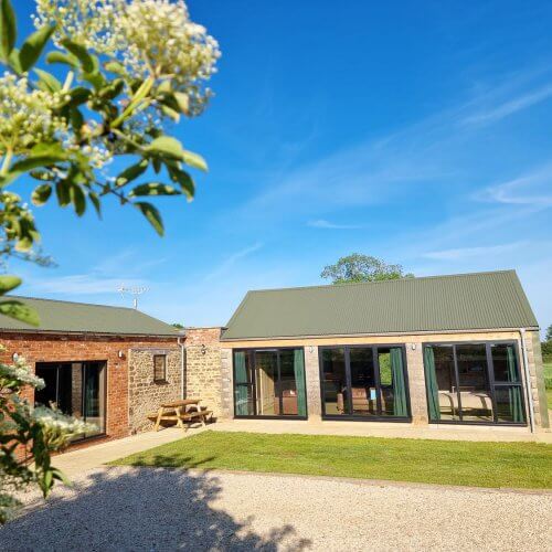 Hen Party House Oxfordshire Barns