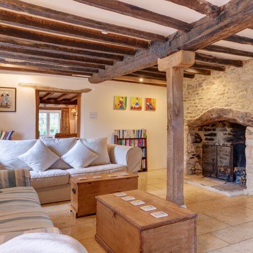 Hen Party House Oxfordshire Cotswolds Farmhouse