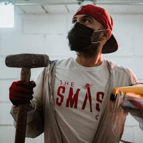 Crash Room Berlin Hen