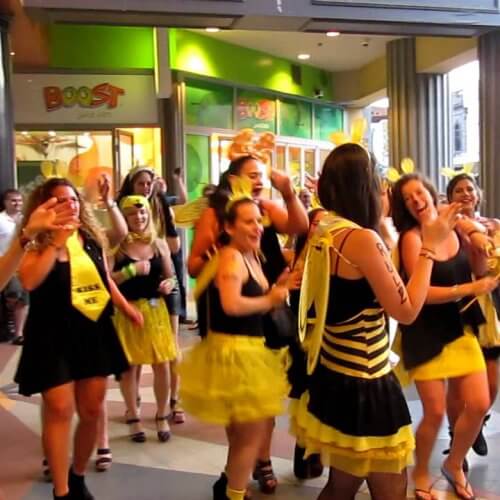 Flash Mob Dance Oxford Hen