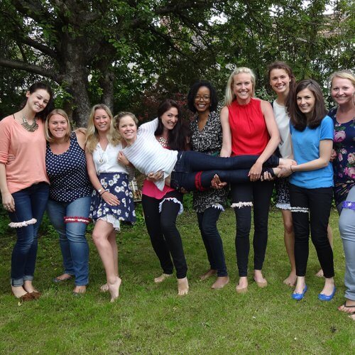 Sheffield Party Do Activities Mobile Garter Making