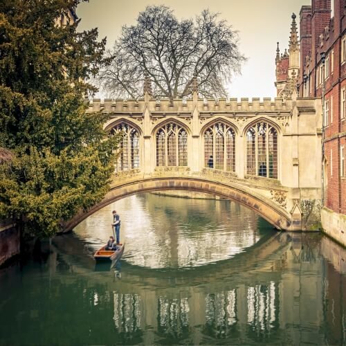 Punting Cambridge Hen