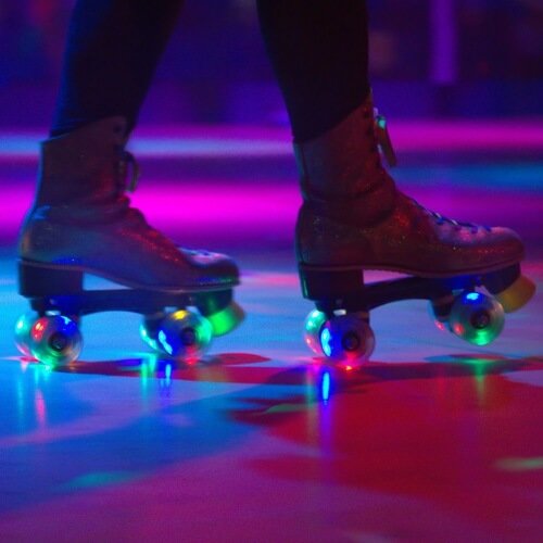  Hen Activities Roller Disco