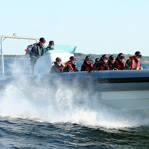 Speed Boat Ride Riga Hen