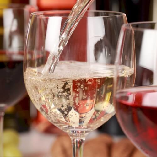  Birthday Activities Guided Wine Bar Crawl