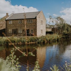 Peak District Lake View Cottages